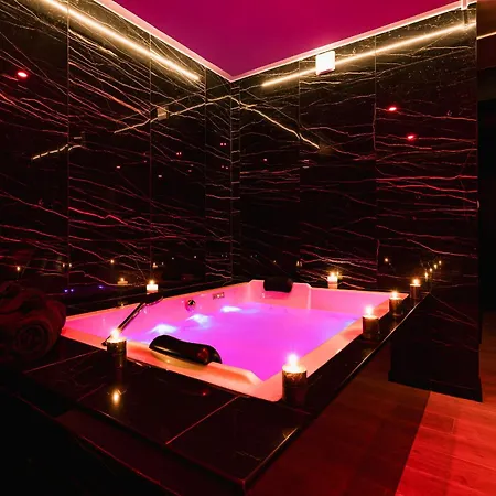 007 Loveroom Secrete Jacuzzi Prive Cinema 4k Courcouronnes