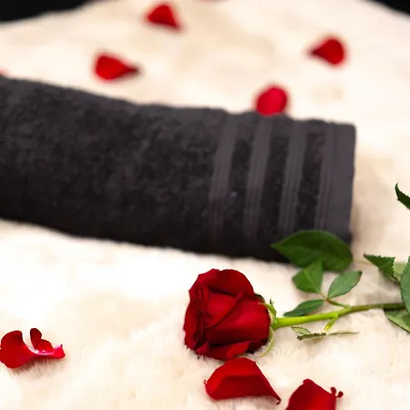 Apartamento 007 Loveroom Secrete Jacuzzi Prive Cinema 4k