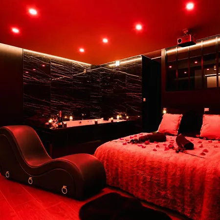 007 Loveroom Secrete Jacuzzi Prive Cinema 4k Apartamento