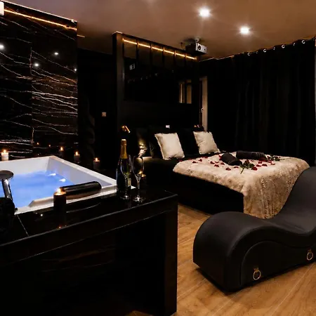 007 Loveroom Secrete Jacuzzi Prive Cinema 4k * Courcouronnes